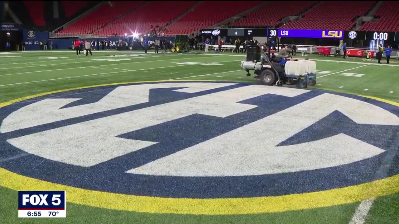 24-hours at Mercedes-Benz Stadium during a 'quick change'