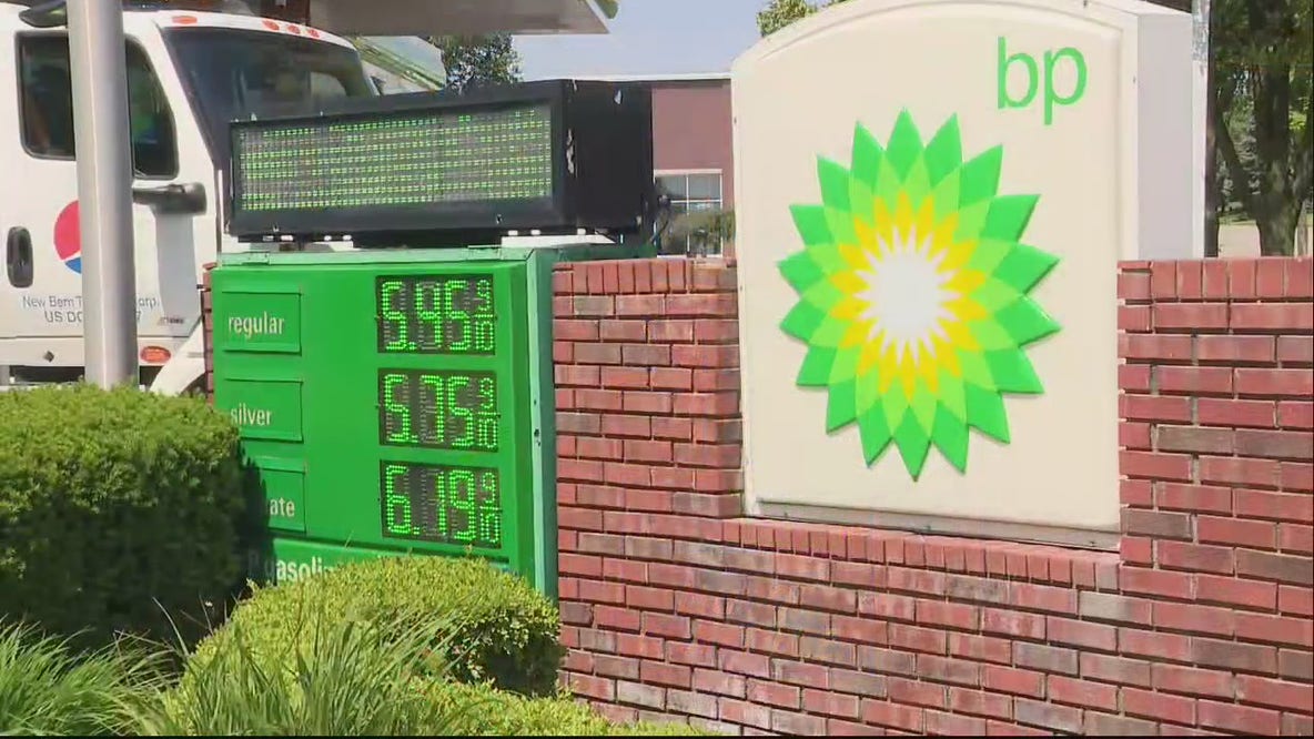 Riding a bike, electric vehicles, and filling up half the tank - here's what Metro Detroit travelers are doing during high gas prices