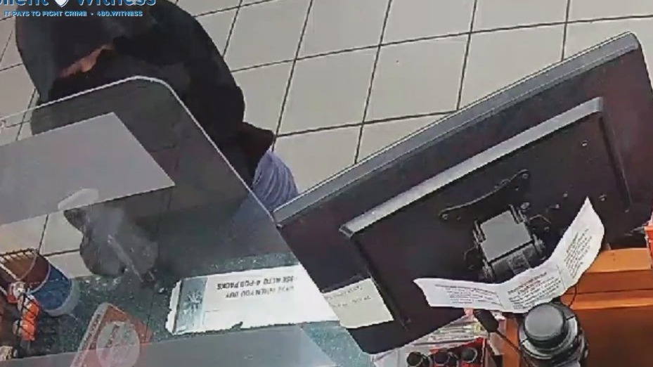 Silent Witness: Woman wanted for robbing Phoenix Circle Ks at gunpoint