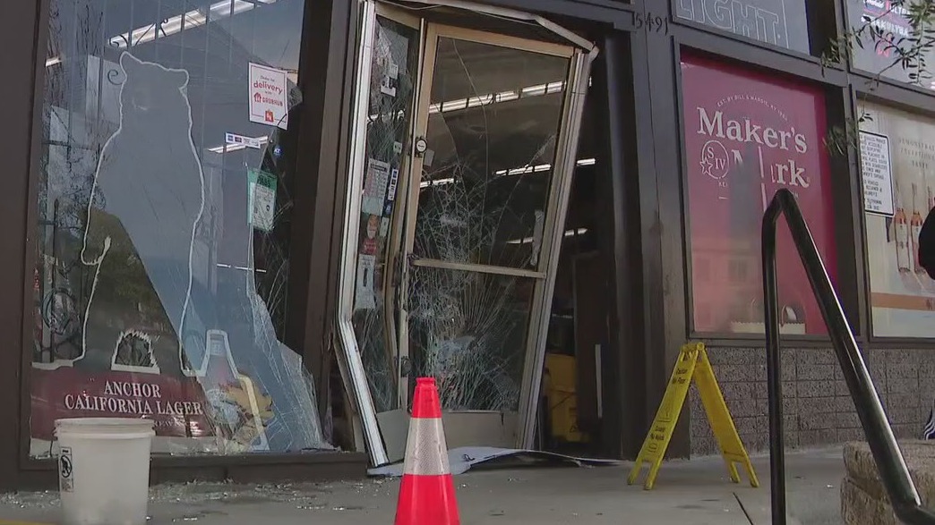 Store in Oakland's Rockridge hit four times by car-ramming burglars