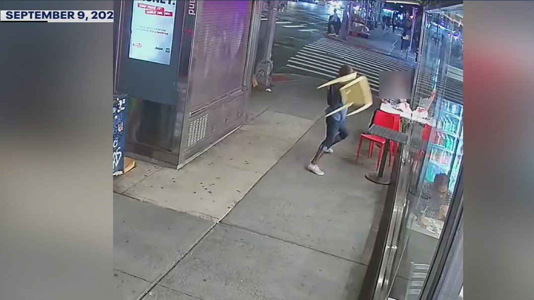 Suspect in violent Hell's Kitchen outdoor chair attack still on the loose