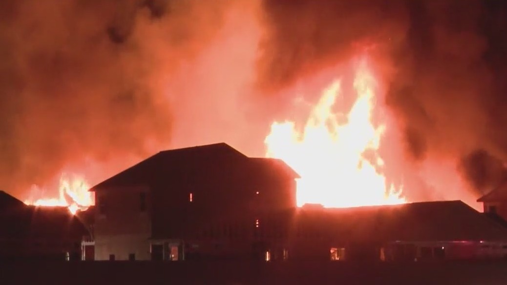 Massive AZ fire believed to be human-caused: FD