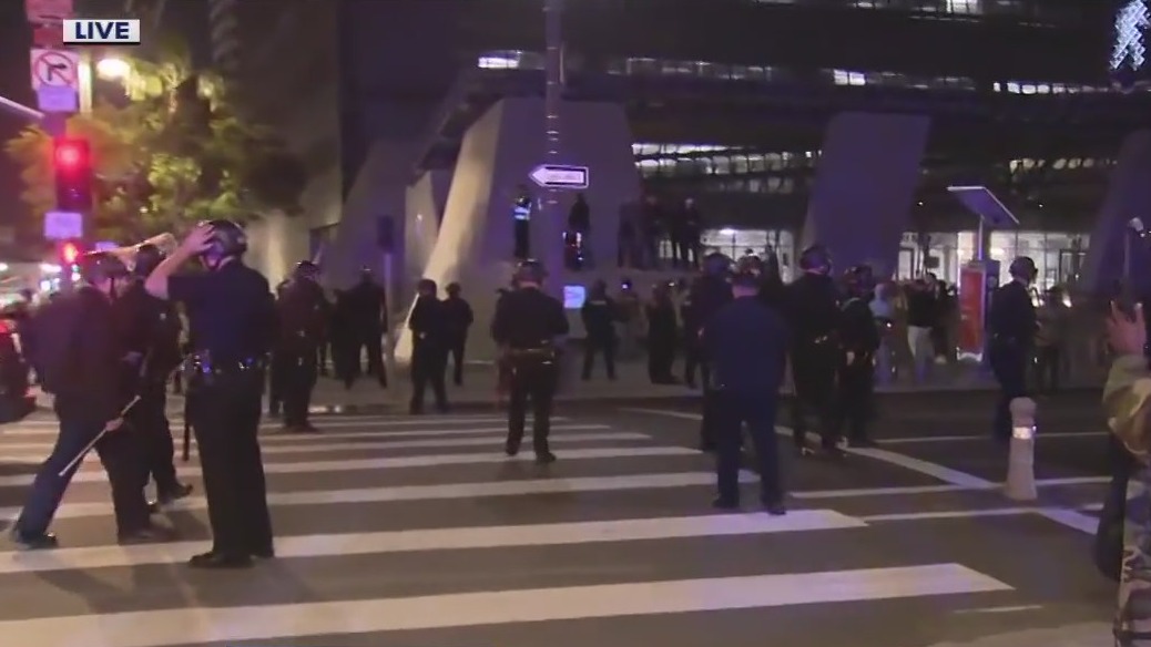 Tensions briefly rise in downtown LA as demonstrators protest Tyre Nichols death