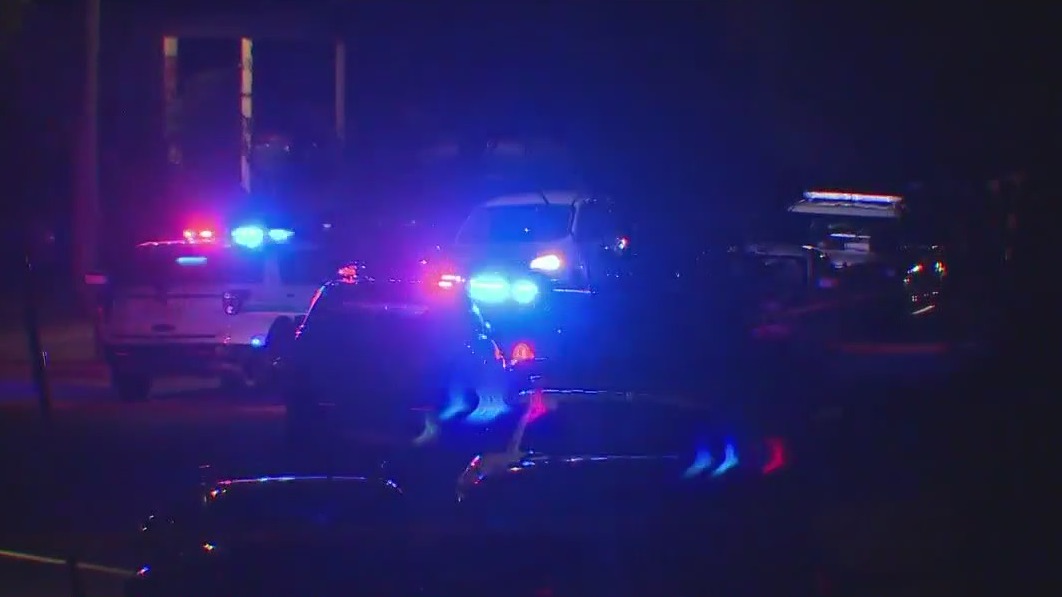 Witness: Orlando TV news crew injured in Pine Hills shooting