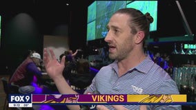 Fans gather for Thanksgiving Vikings game