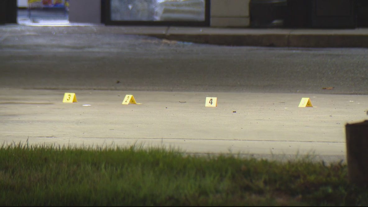 Woman hospitalized after carjacking at Warren gas station