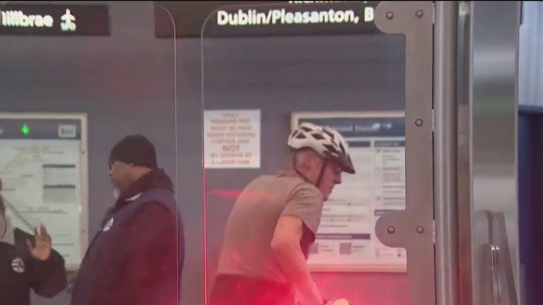 New BART anti-fare evasion gates begin service at West Oakland