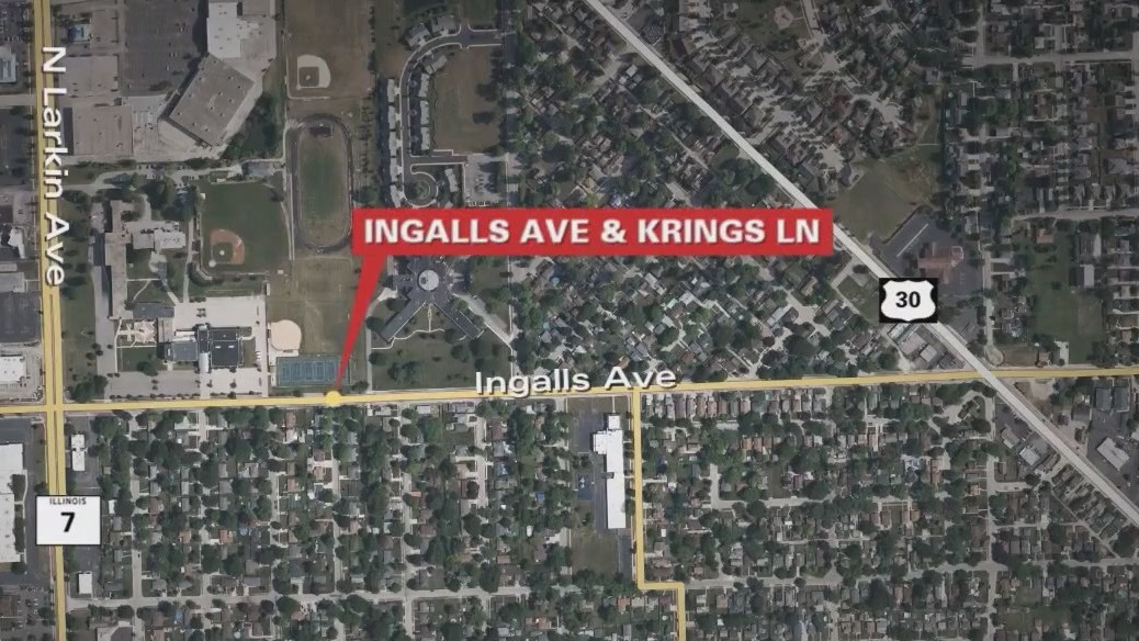 15-year-old arrested after crashing stolen vehicle in Joliet; teenage passenger critically hurt