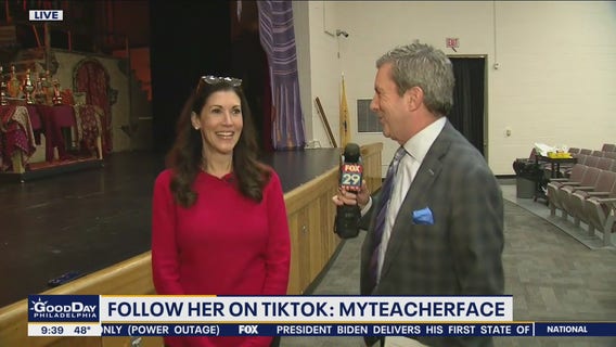 Kelly’s Classroom: English teacher Jessica Ippolito rises to TikTok fame!