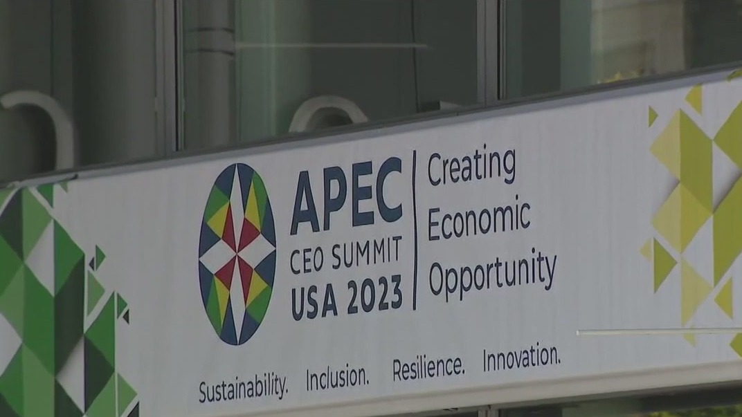Volunteers and workers excited with final preparations on eve of APEC Summit