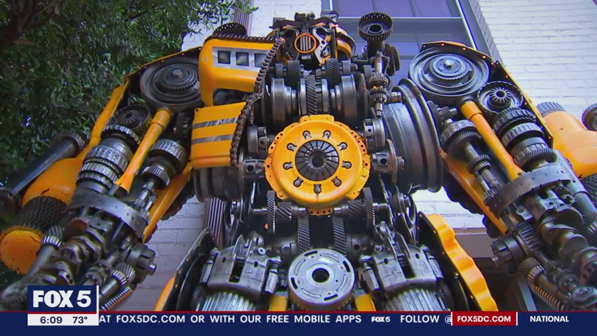 Autobots voice support for Georgetown Transformers statues
