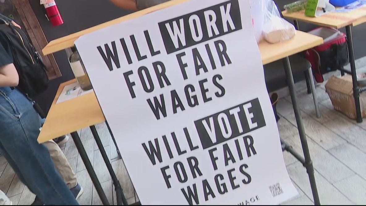 Push to get $15 an hour for state's minimum wage on ballot gets one step closer