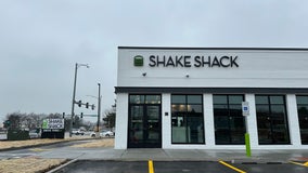 Shake Shack opens in Bloomingdale