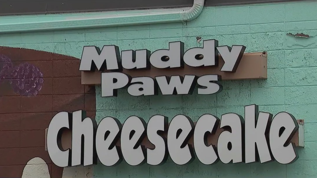TV philanthropist helps Muddy Paws Cheesecake