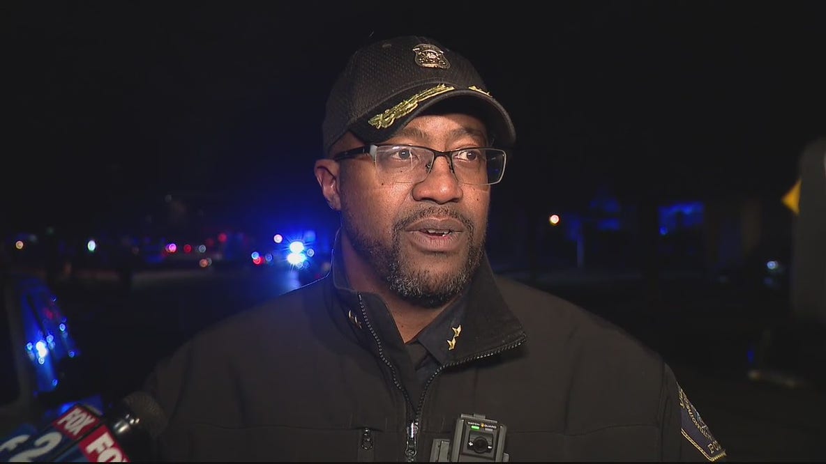 DPD looking for suspect who fired at officers