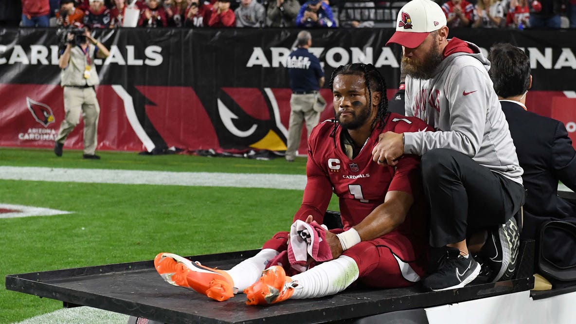 Kyler Murray injures knee in Cardinals' loss to the Patriots