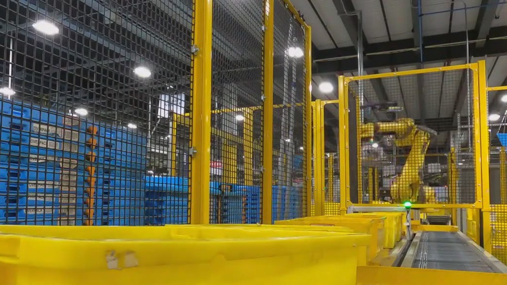 Amazon Oak Creek ramping up for season