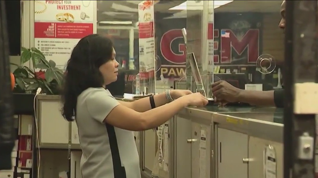 Chicago woman speaks out after pawn shop loan cost her $8K in fees