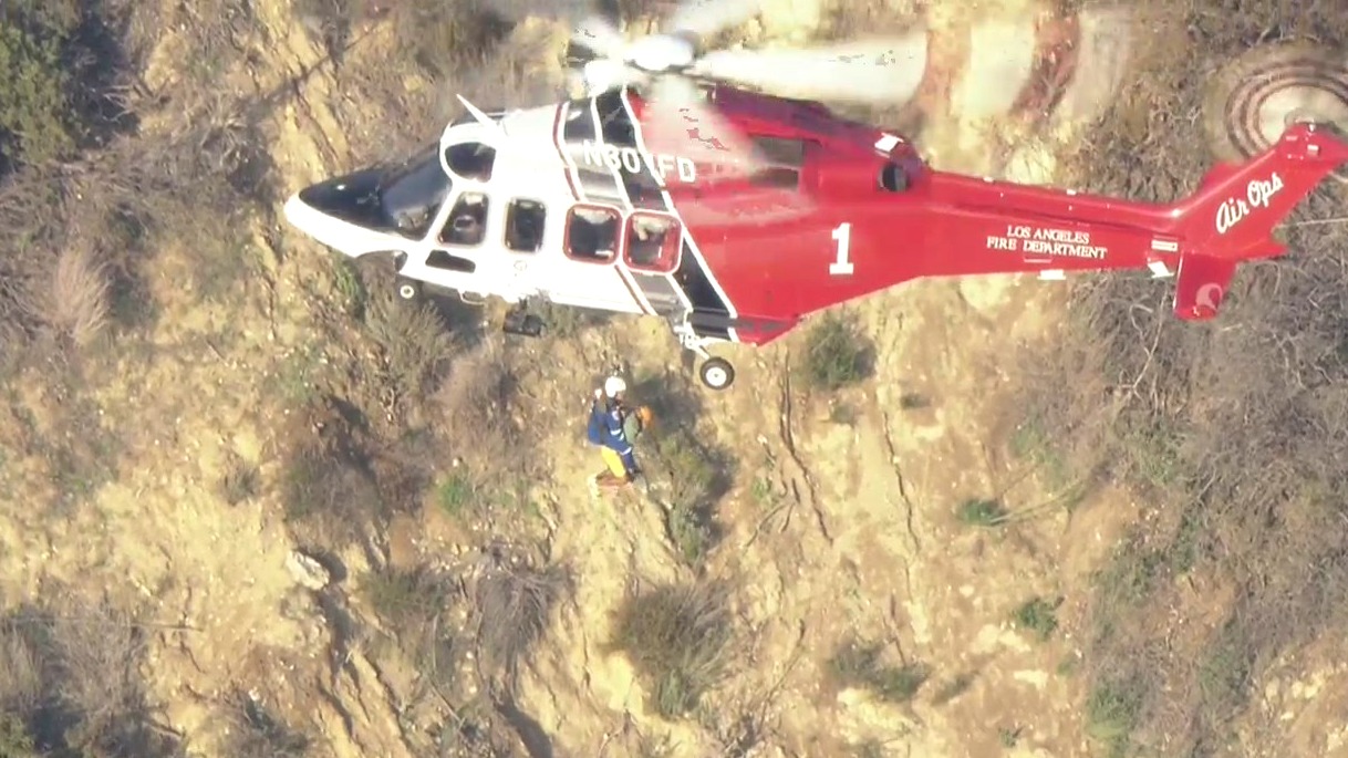 Hiker falls 200 feet in the Hollywood Hills area