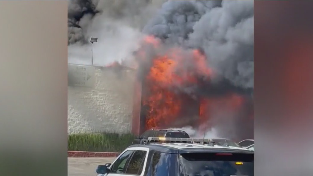 Canoga Park explosion: Massive commercial fire under investigation