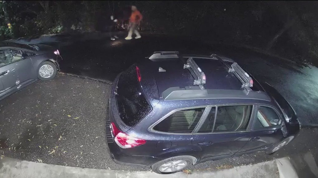 Gunman opens fire in robbery attempt in Oakland's Redwood Heights