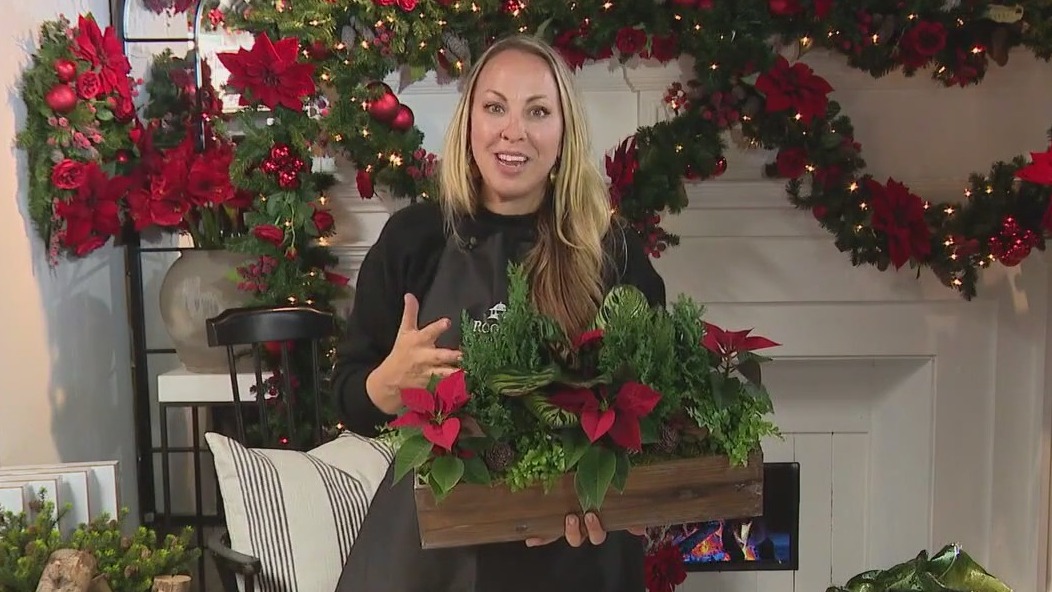 DIY Holiday Centerpiece with Roger's Gardens