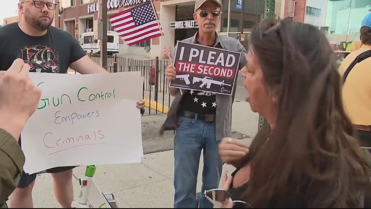 2nd Amendment rights activists protest in Greektown amid gun-free zone proposal