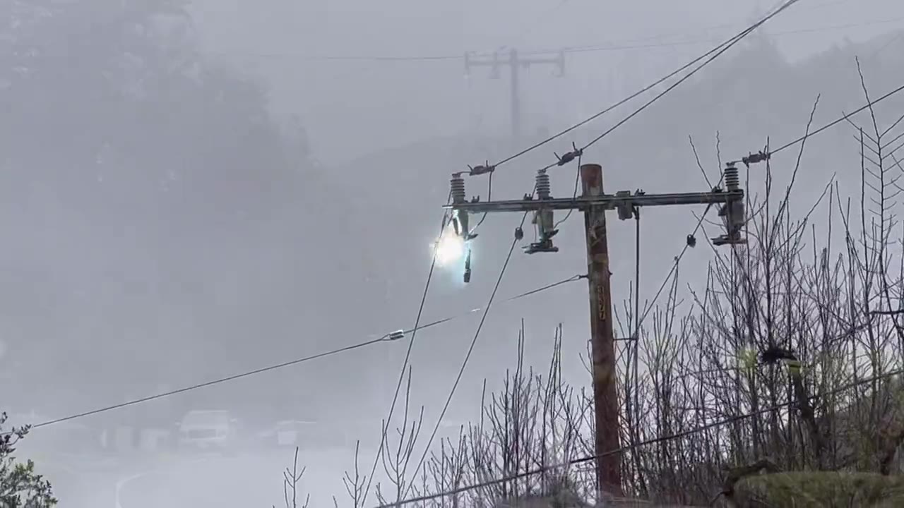 Arcing Power Line in San Rafael