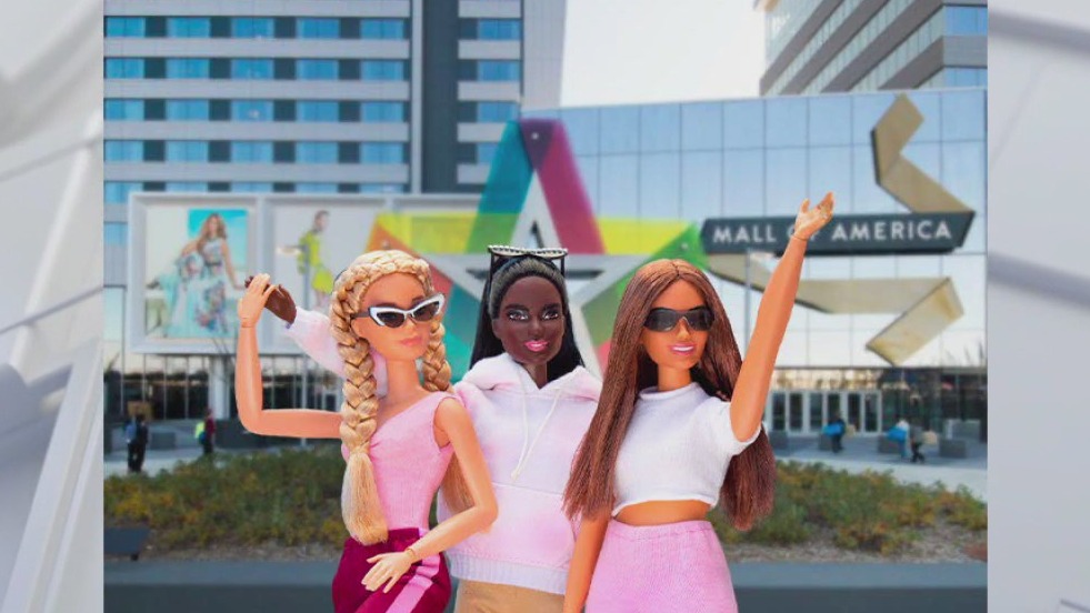 Malibu Barbie cafe opening at Mall of America