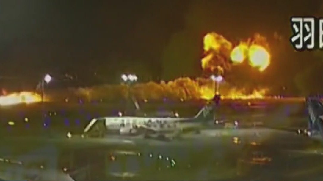 Japan plane crash: Aviation expert weighs in on incident