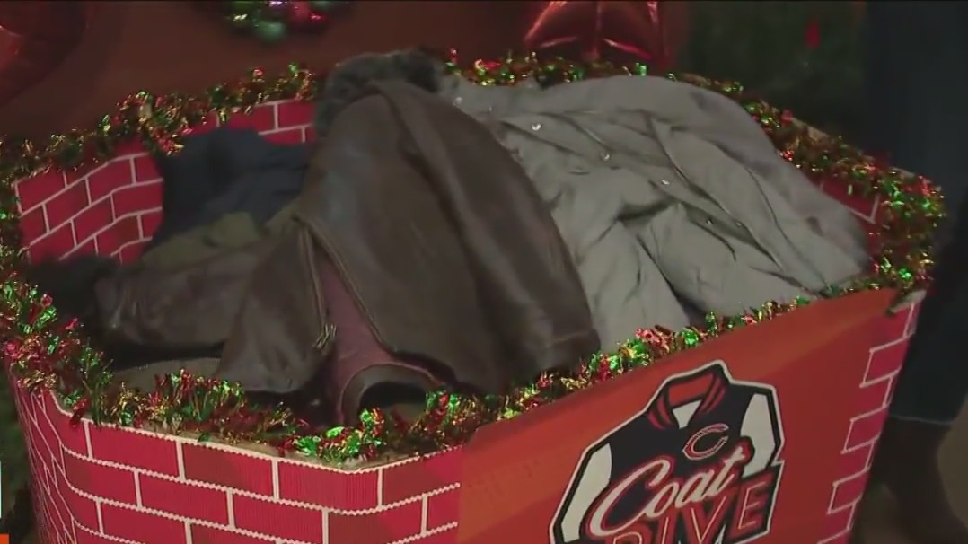 Chicago Bears and Jewel-Osco team up for 35th annual Coat Drive