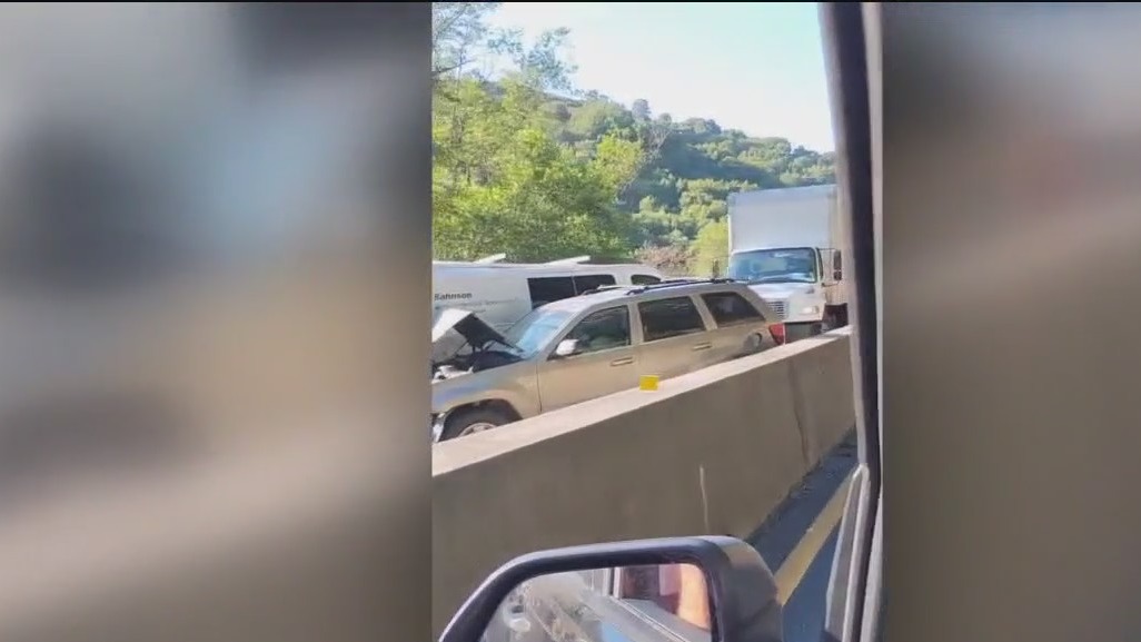 Bus collides with multiple vehicles on Highway 17