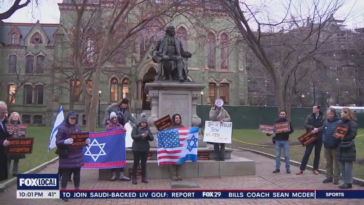 UPenn students gather outside president Magill's office for a rally against antisemitism