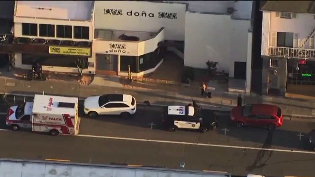 Oakland car break-in leads to gunfire