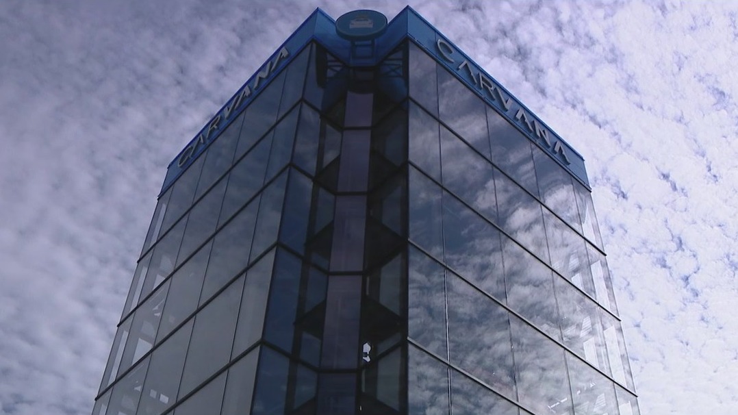Arizona-based Carvana opens second location in the Phoenix area