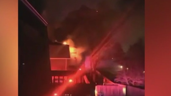 2 killed in apartment fire in Vernon Hills