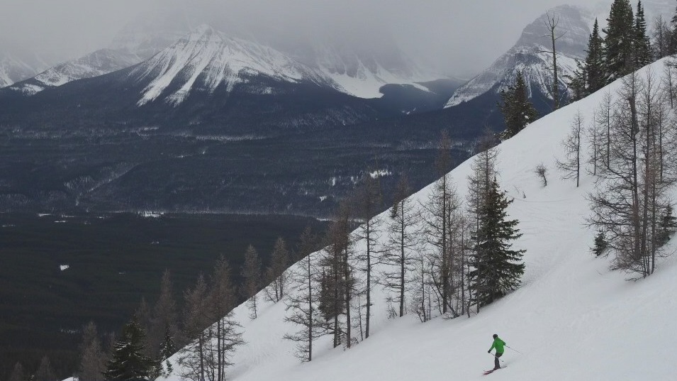 Austin Travels talks about visiting Banff and Lake Louise in Canada