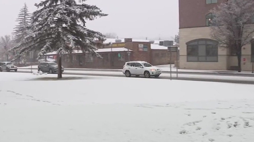 Snow in Flagstaff coming down hard