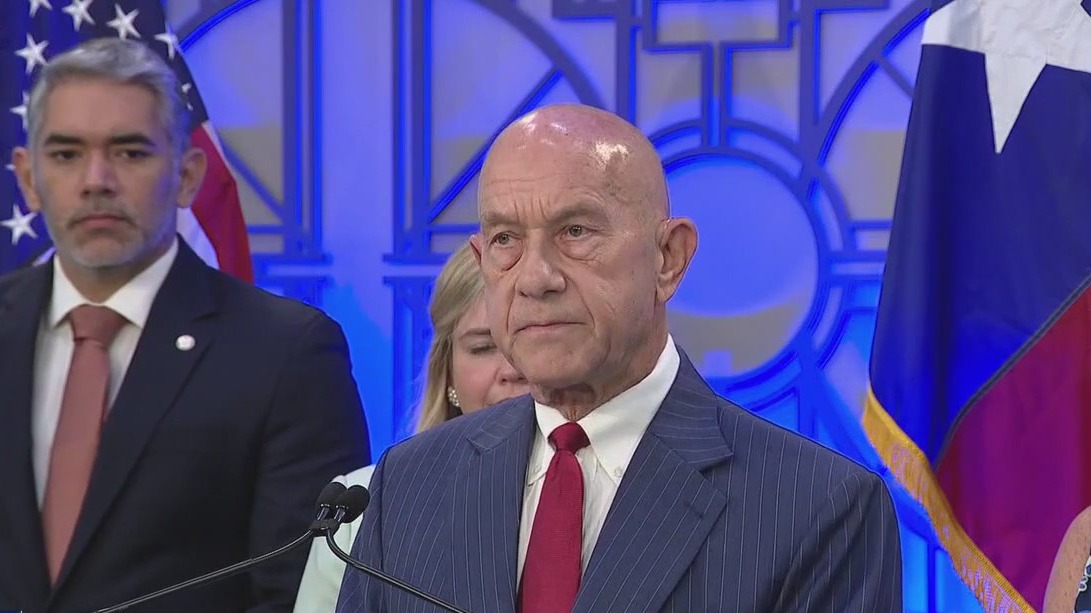 Houston Mayor John Whitmire proposes $3 Billion budget with no tax hike