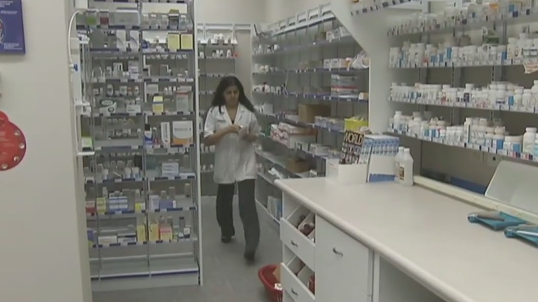 Pharmacies limit purchases of children's pain-relief medicine
