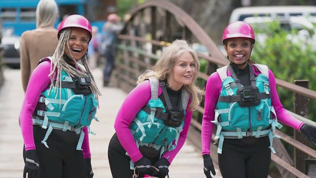 Victoria Rowell has some 'Summer Camp' fun