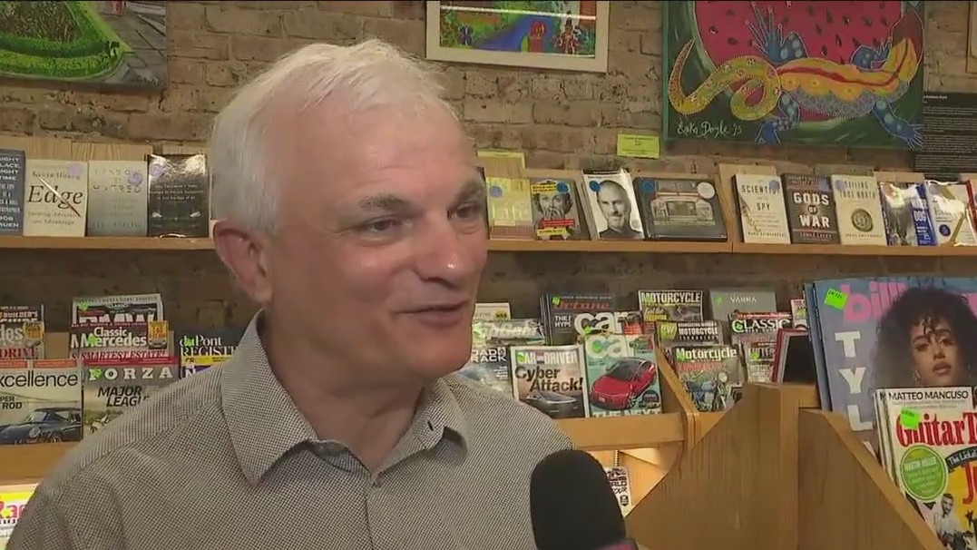 City Newsstand celebrates 46 years in Six Corners