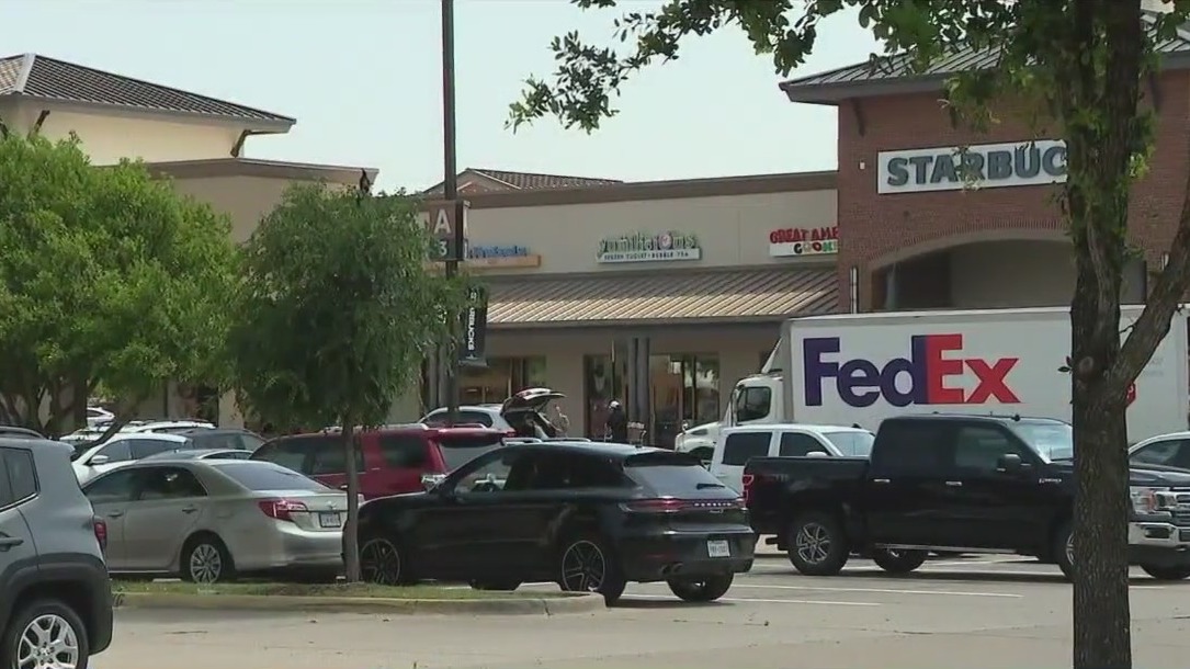 Allen, Texas outlet mall reopens one month after deadly mass shooting