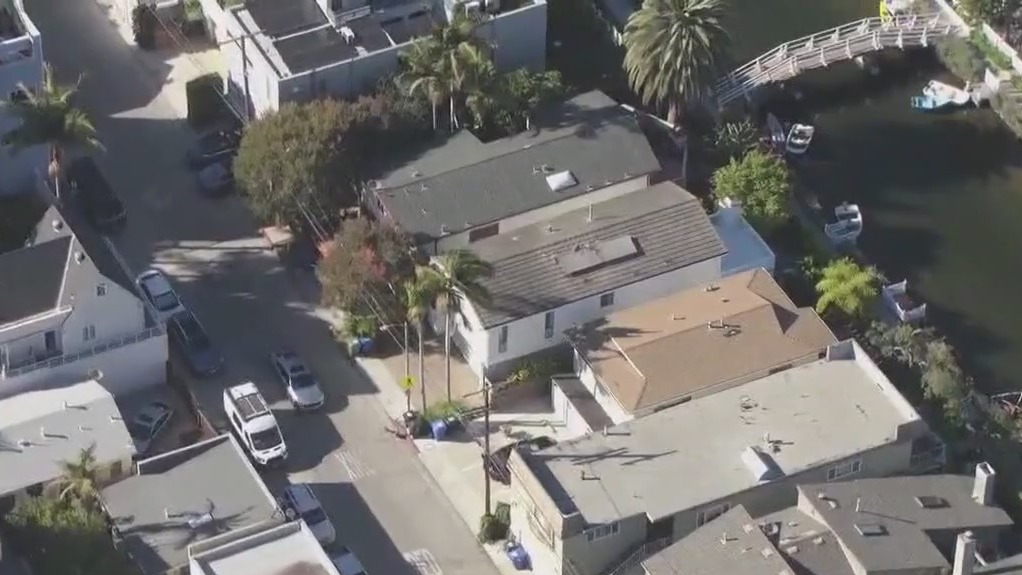 2 women assaulted in Venice: LAPD