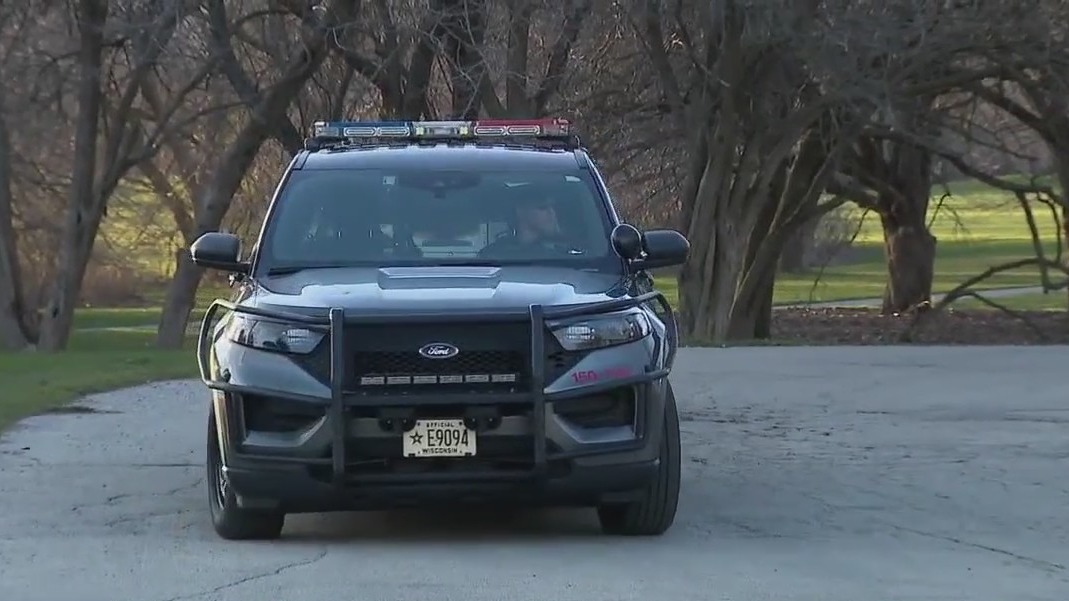 Deputies return to park where leg was found