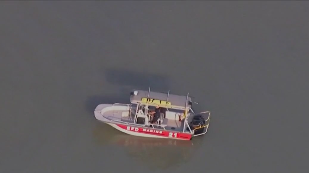 Over a day later, crews still searching for missing swimmer in Lake Michigan