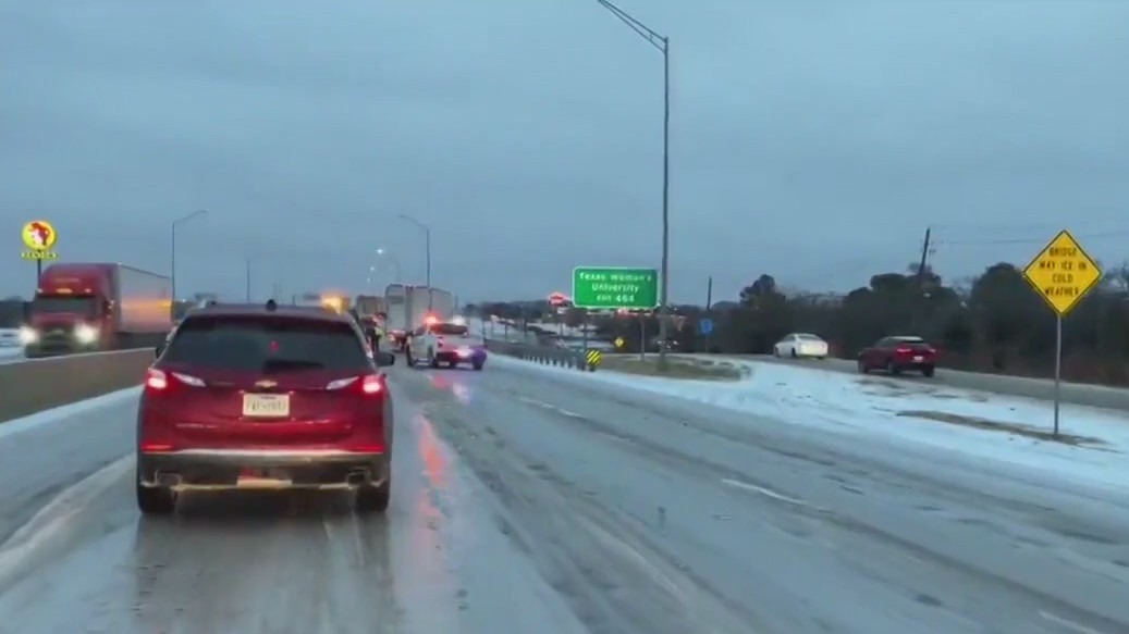 Storm brings ice, sleet and snow to parts of South and Central U.S,