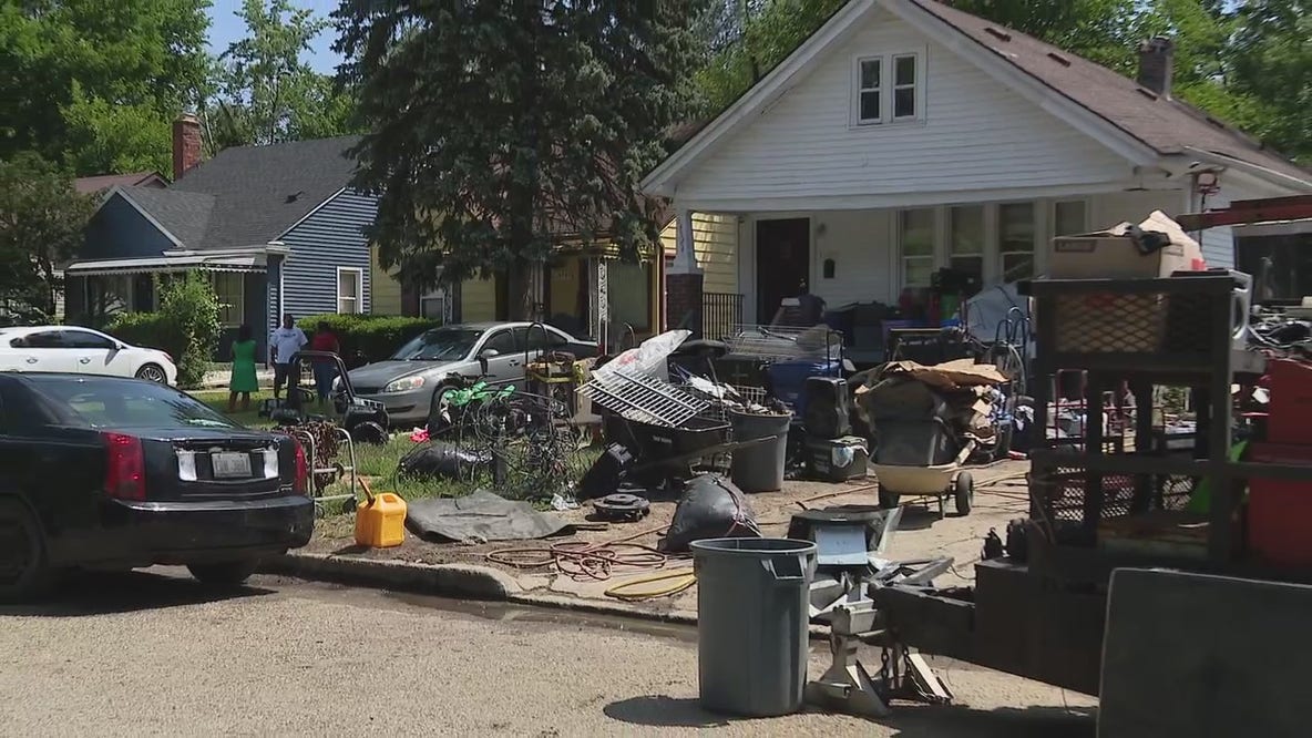 'Appalling' condition of Detroit house's front yard leaves neighbors livid