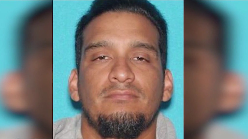 Man faces death penalty in deputy's killing