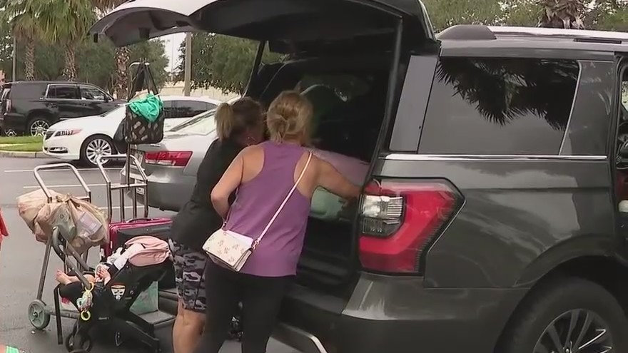 Central Florida hotels welcoming evacuees ahead of Hurricane Ian